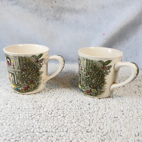 Johnson Bros Vintage Christmas Mugs Made in England TWO! Genuine Hand Engraving - Picture 3 of 15